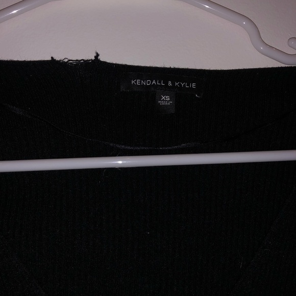 kylie and kendall black top!! - Picture 4 of 4